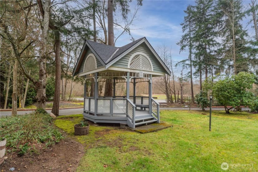 Property photo for 7601 Concord Lane Ne #e101, Bremerton photo 19