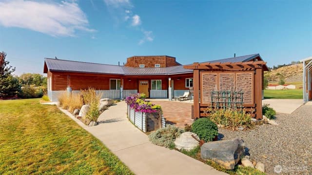 Property photo for 71 Shumway Road, Omak photo 2