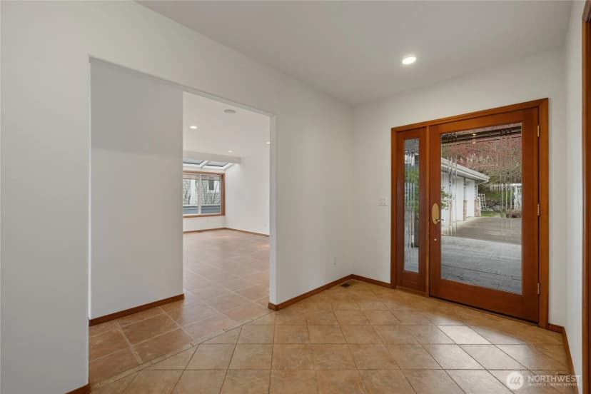 Property photo for 16412 139th Avenue E, Puyallup photo 6
