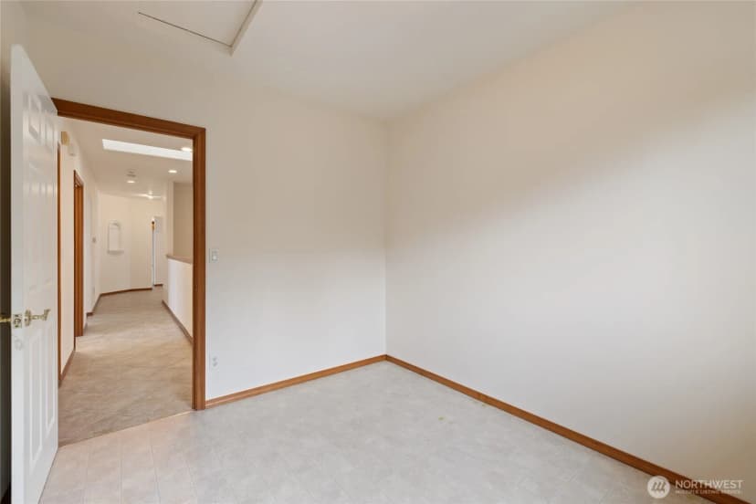 Property photo for 16412 139th Avenue E, Puyallup photo 12