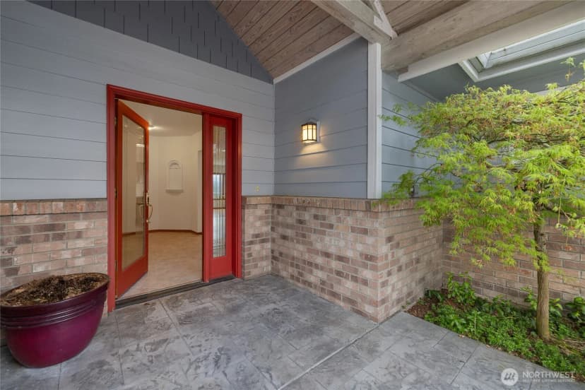 Property photo for 16412 139th Avenue E, Puyallup photo 5