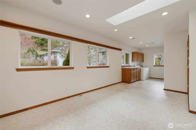 Property photo for 16412 139th Avenue E, Puyallup photo 15
