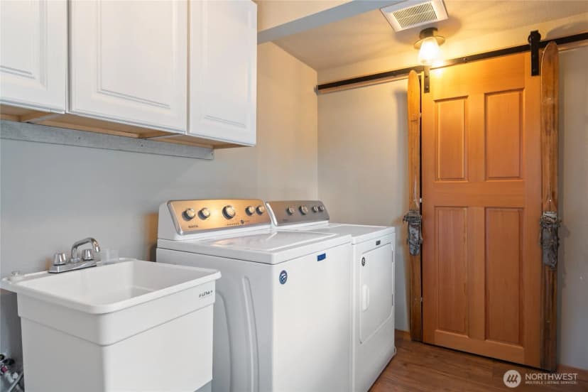Property photo for 10666 Chumstick Hwy, Leavenworth photo 15