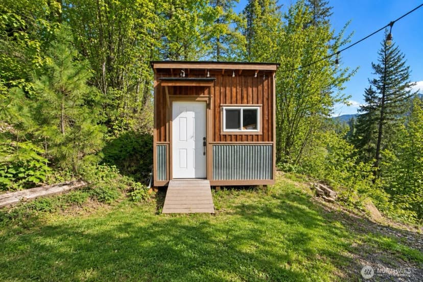 Property photo for 10666 Chumstick Hwy, Leavenworth photo 17