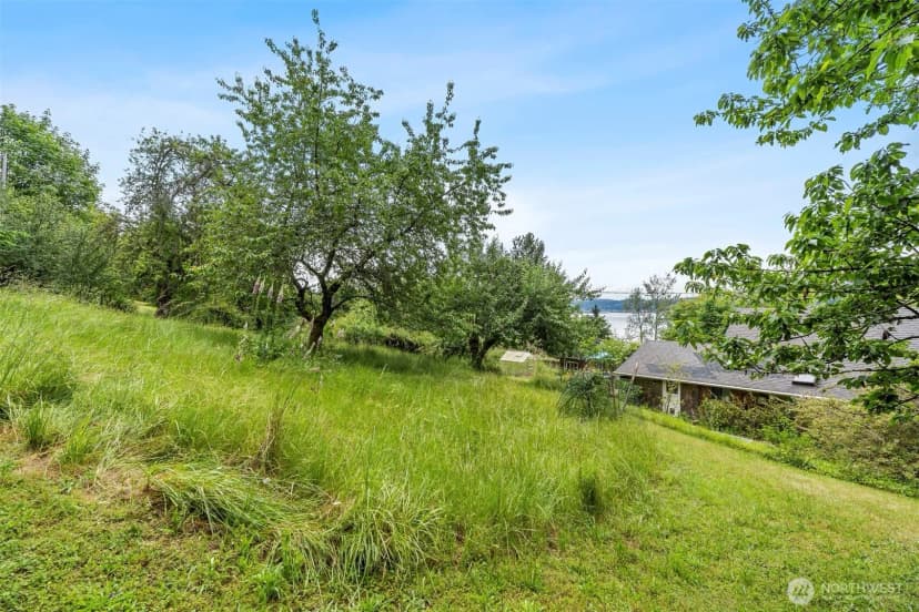 Property photo for 2642 E Lake Sammamish Parkway Ne, Sammamish photo 16