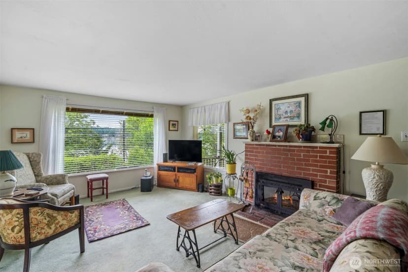 Property photo for 2642 E Lake Sammamish Parkway Ne, Sammamish photo 12