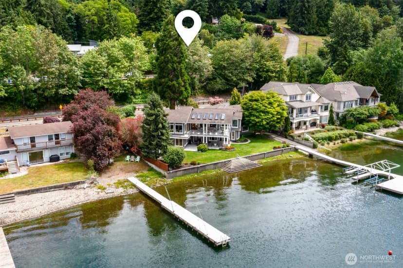 Property photo for 2642 E Lake Sammamish Parkway Ne, Sammamish photo 17