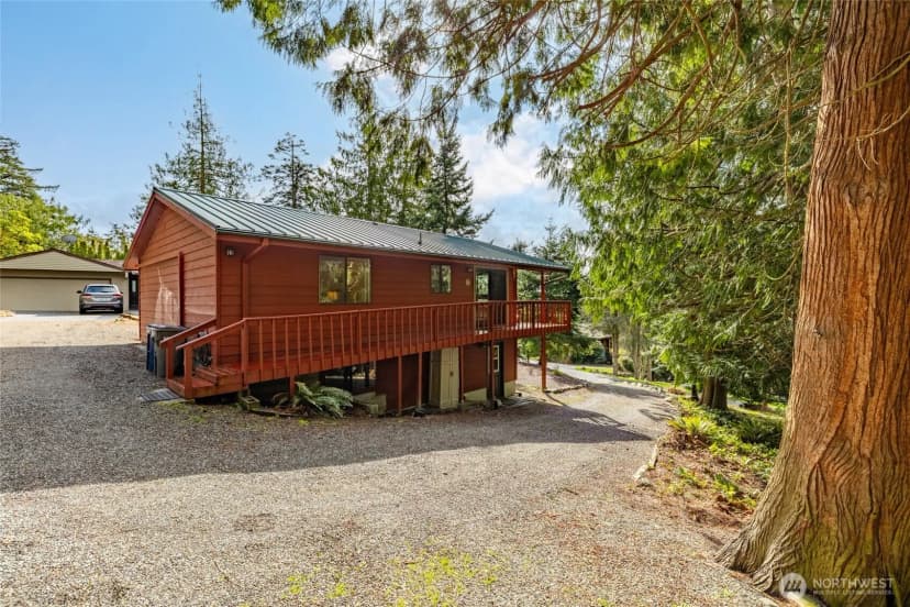 Property photo for 709 Shelter Bay Drive, La Conner photo 20