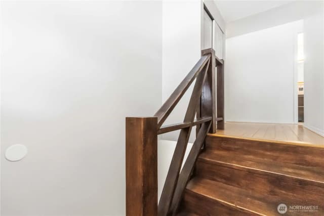 Property photo for 545 Val Vista Drive, Montesano photo 3