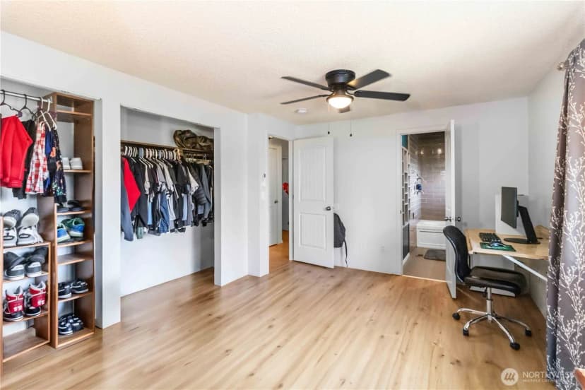 Property photo for 545 Val Vista Drive, Montesano photo 16