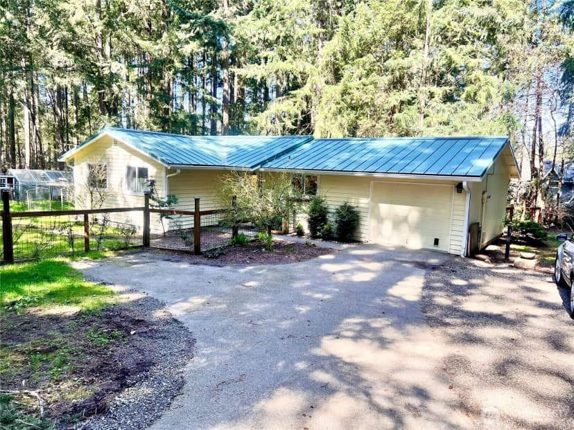 Property photo for 805 Island Boulevard, Fox Island