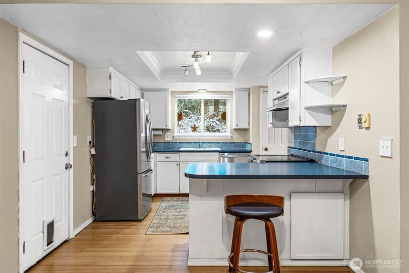 Property photo for 805 Island Boulevard, Fox Island photo 5
