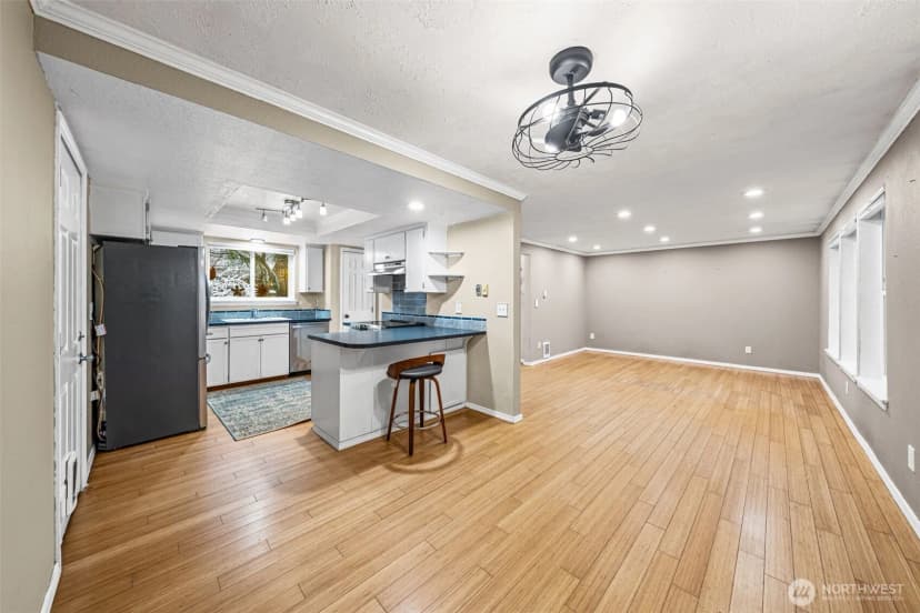 Property photo for 805 Island Boulevard, Fox Island photo 4