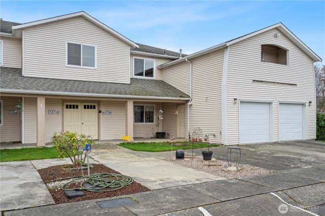 Property photo for 739 Cascade Palms Court #739, Sedro Woolley photo 3