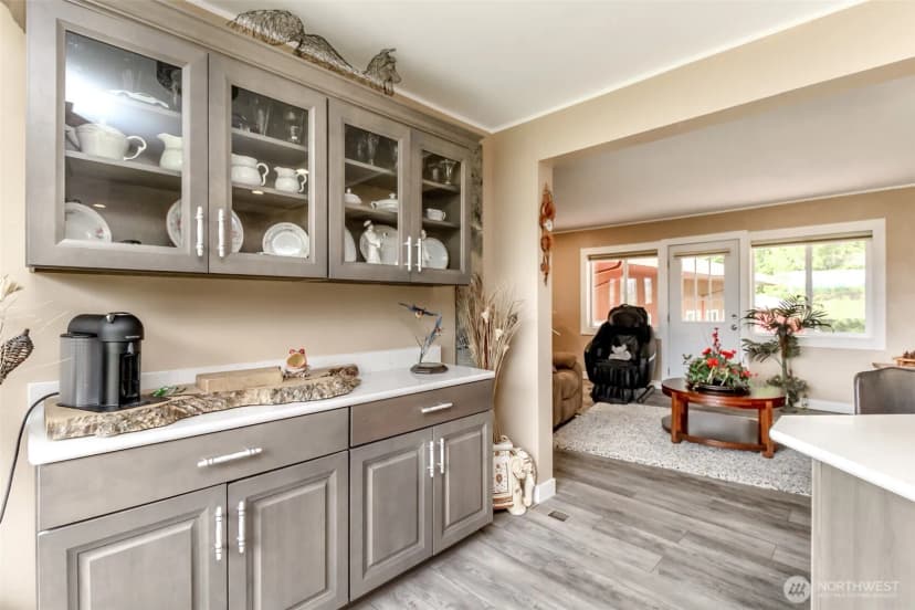 Property photo for 36510 Mountain Highway E, Eatonville photo 17