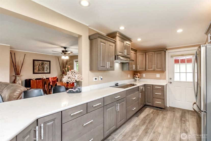 Property photo for 36510 Mountain Highway E, Eatonville photo 18