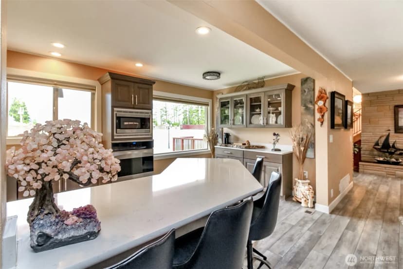 Property photo for 36510 Mountain Highway E, Eatonville photo 20