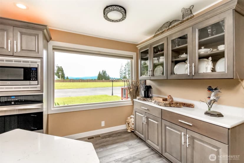 Property photo for 36510 Mountain Highway E, Eatonville photo 19