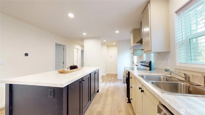 Property photo for 2 Xx E Panorama Drive, Shelton photo 8
