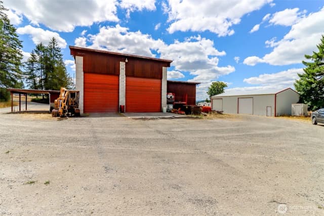 Property photo for 5215 365th Street Ct E, Eatonville photo 2