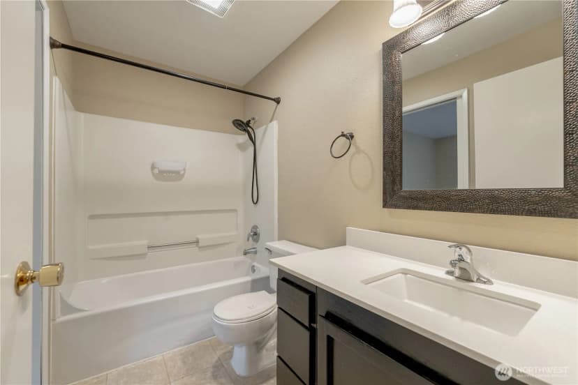 Property photo for 18910 Bothell Everett Highway #n2, Bothell photo 26