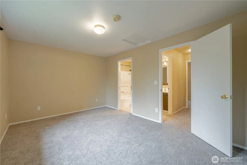 Property photo for 18910 Bothell Everett Highway #n2, Bothell photo 4