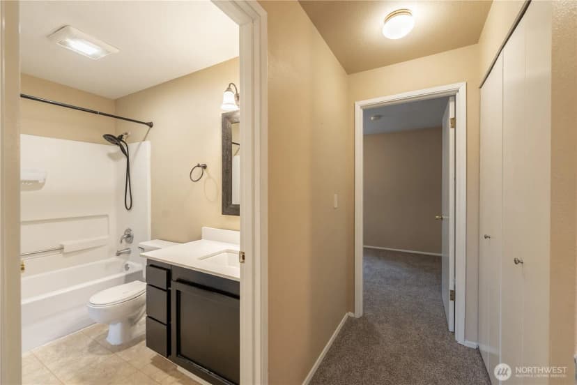 Property photo for 18910 Bothell Everett Highway #n2, Bothell photo 27