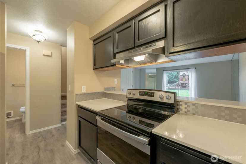 Property photo for 18910 Bothell Everett Highway #n2, Bothell photo 12