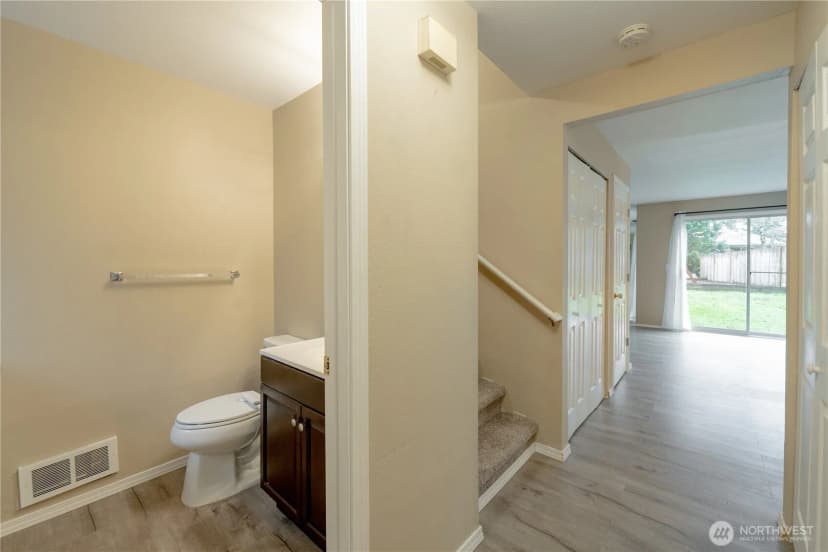 Property photo for 18910 Bothell Everett Highway #n2, Bothell photo 6
