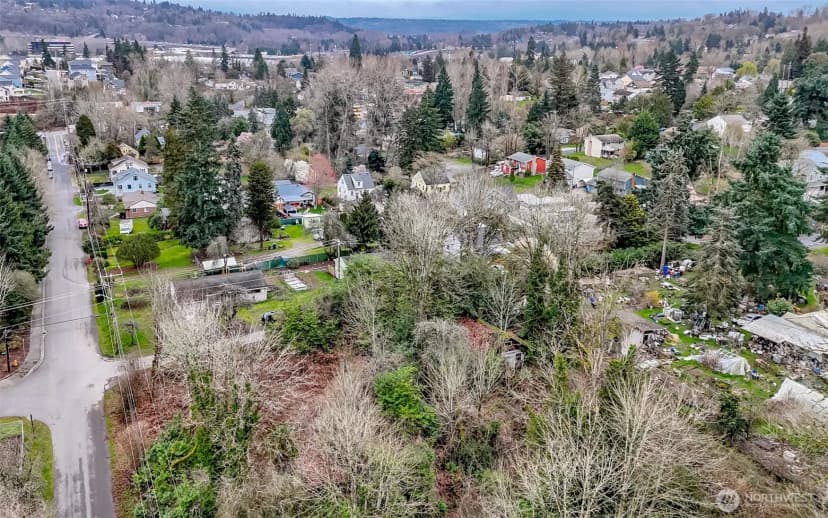 Property photo for 12613 35th Avenue S, Tukwila photo 23