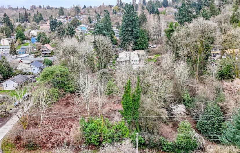 Property photo for 12613 35th Avenue S, Tukwila photo 26