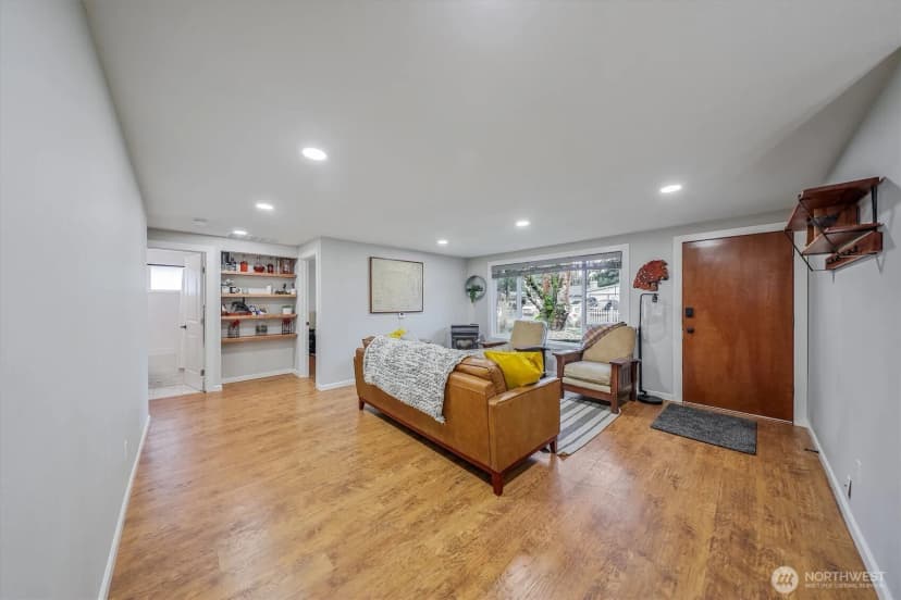 Property photo for 14219 Se 259th Place, Kent photo 4