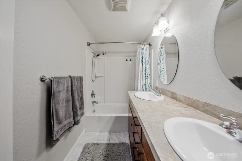 Property photo for 14219 Se 259th Place, Kent photo 26
