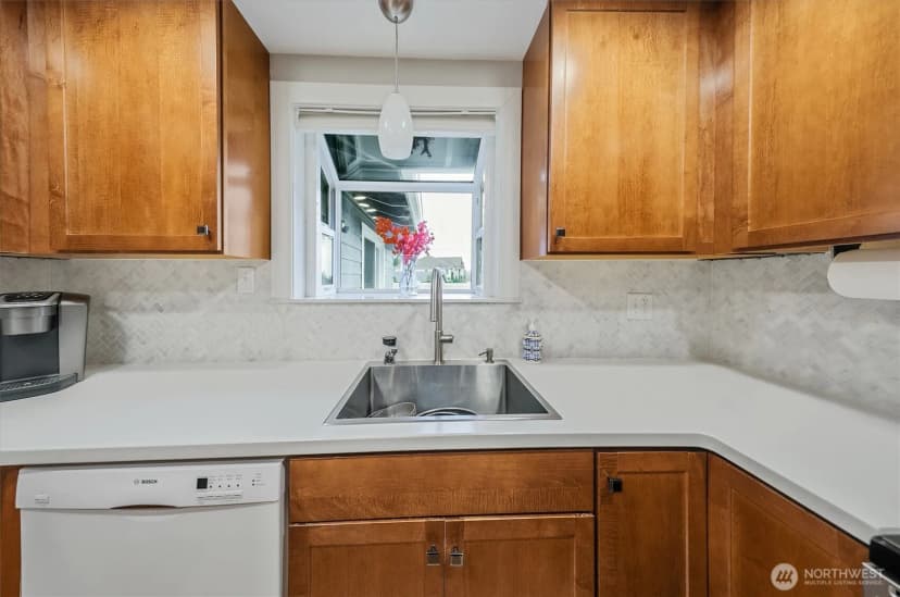 Property photo for 14219 Se 259th Place, Kent photo 14