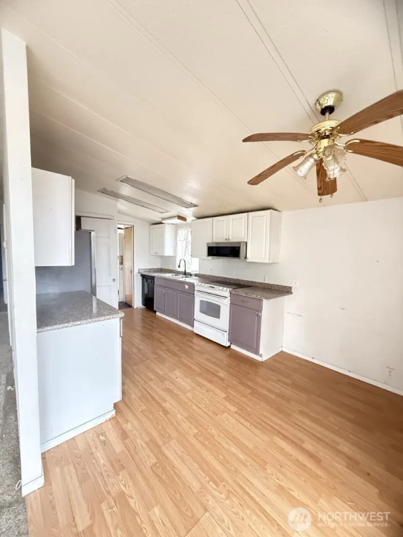 Property photo for 14003 70th Street E, Sumner photo 8