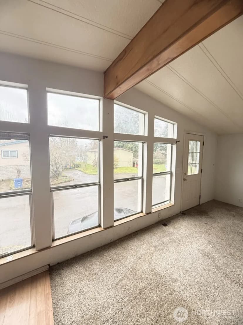 Property photo for 14003 70th Street E, Sumner photo 7