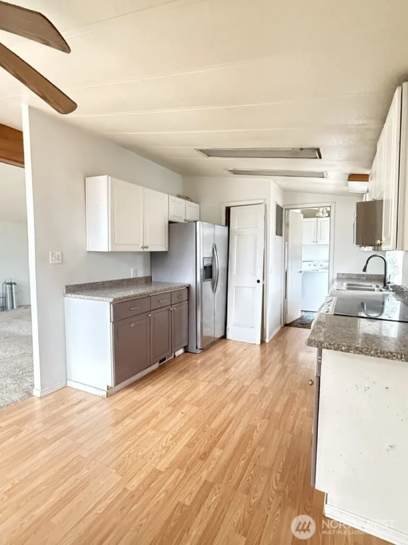 Property photo for 14003 70th Street E, Sumner photo 5