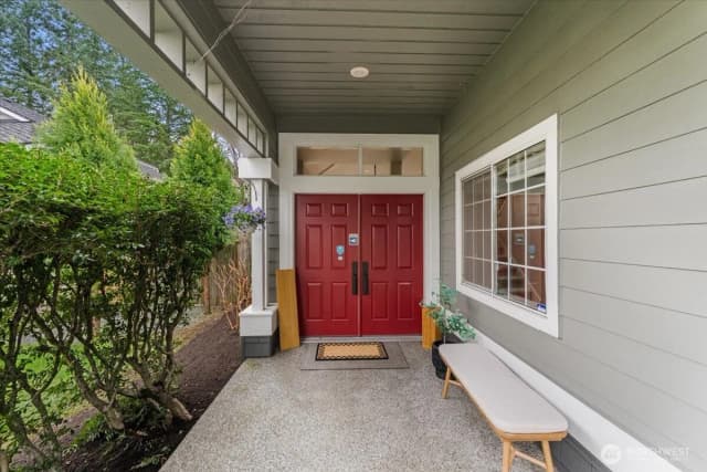 Property photo for 4228 257th Place Se, Sammamish photo 2