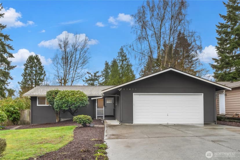 Property photo for 12025 Ne 136th Place, Kirkland