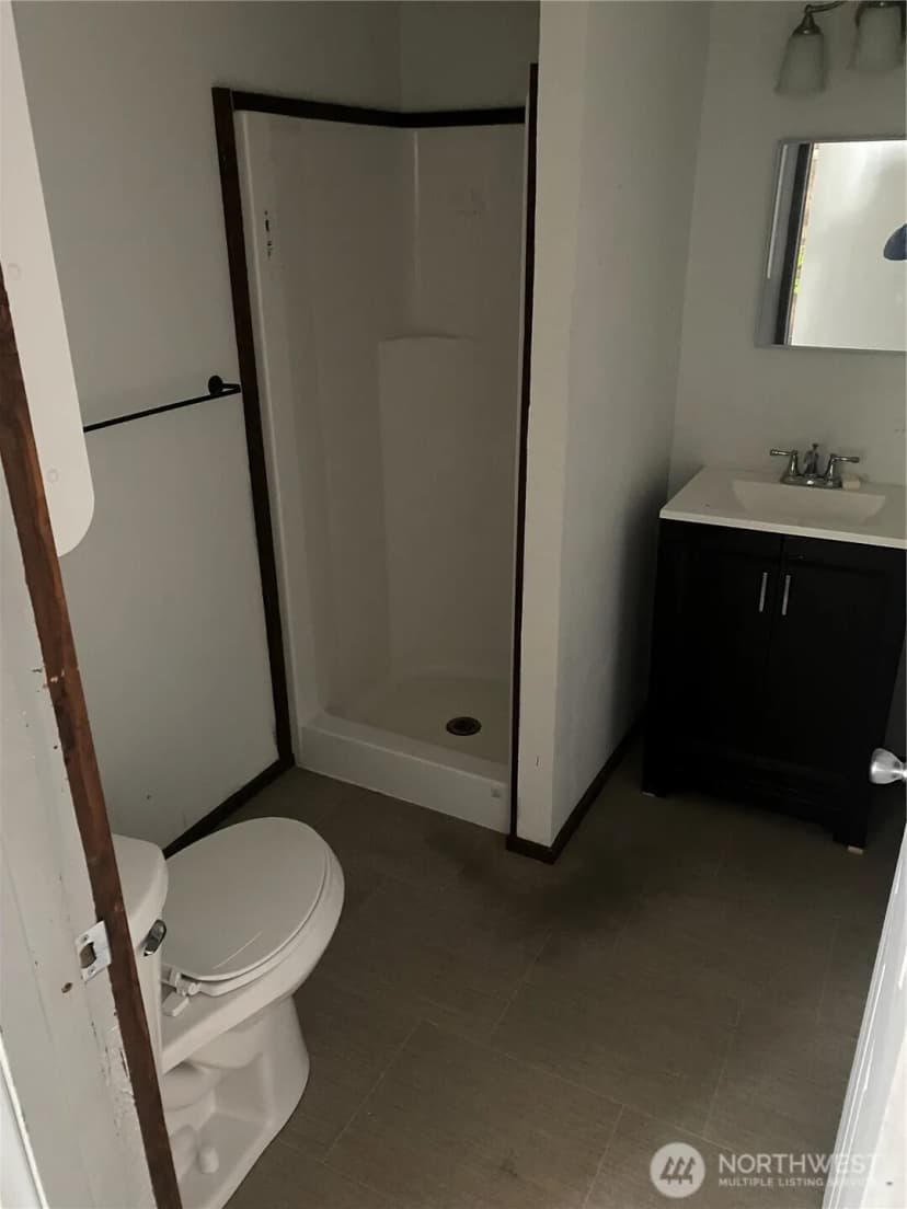 Property photo for 200 Watson Street Nw, Creston photo 9