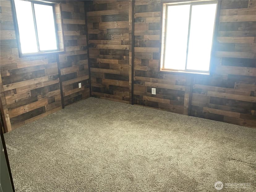 Property photo for 200 Watson Street Nw, Creston photo 10