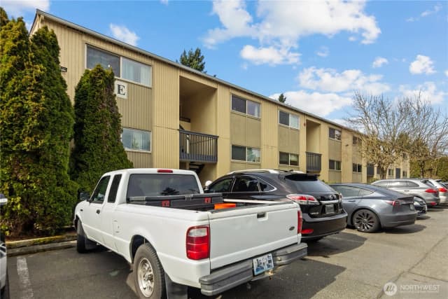 Property photo for 31003 14th Avenue S #e12, Federal Way