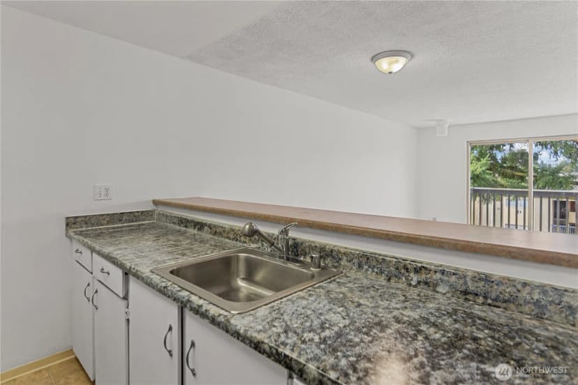 Property photo for 31003 14th Avenue S #e12, Federal Way photo 8