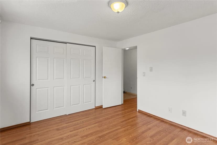 Property photo for 31003 14th Avenue S #e12, Federal Way photo 5