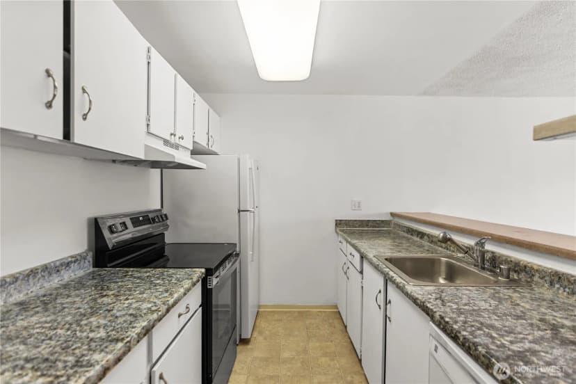 Property photo for 31003 14th Avenue S #e12, Federal Way photo 6
