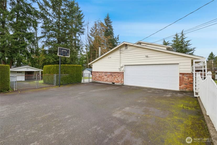 Property photo for 5810 36th Avenue E, Tacoma photo 36