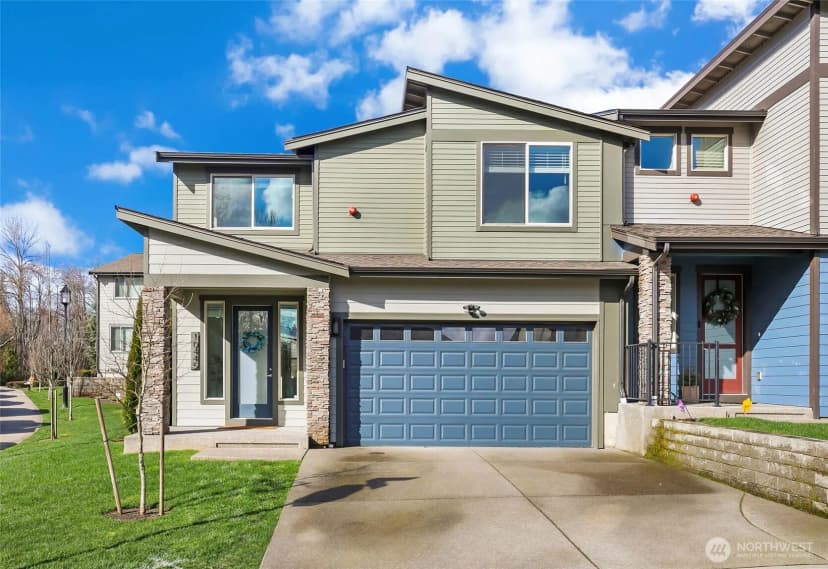 Property photo for 10445 11th Street E, Edgewood