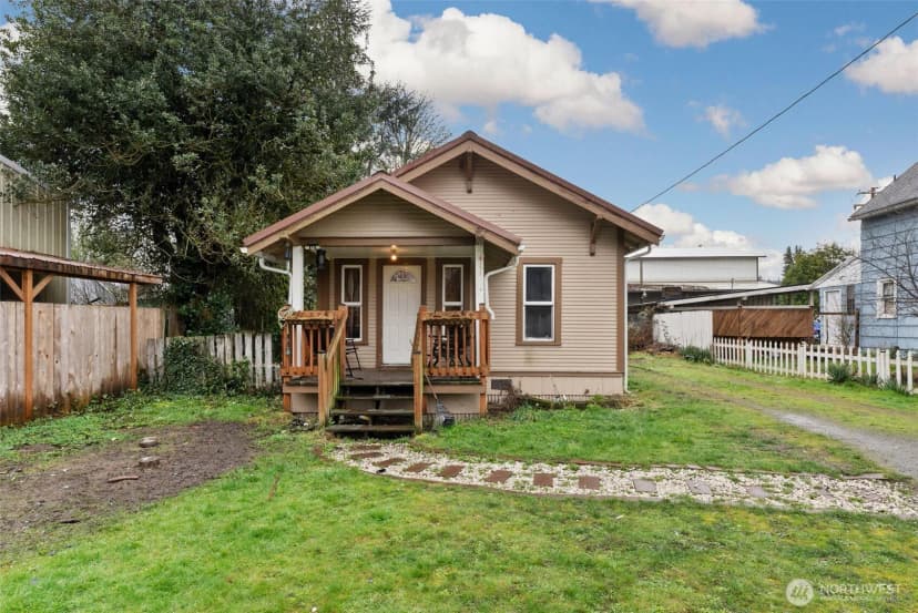 Property photo for 1817 N Tower Avenue, Centralia