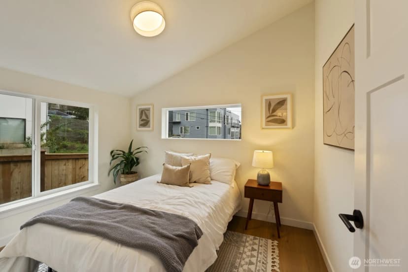 Property photo for 2213 W Bertona Street, Seattle photo 21