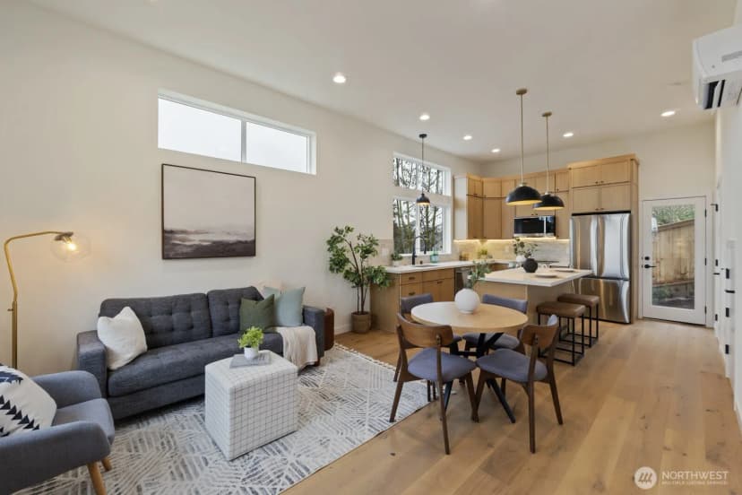 Property photo for 2213 W Bertona Street, Seattle photo 5